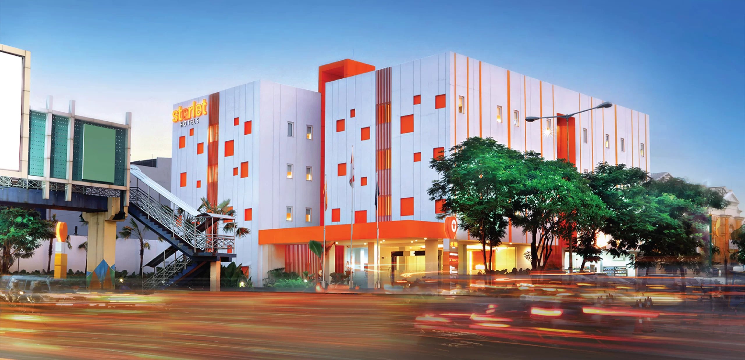 Starlet Hotel Serpong slide 1